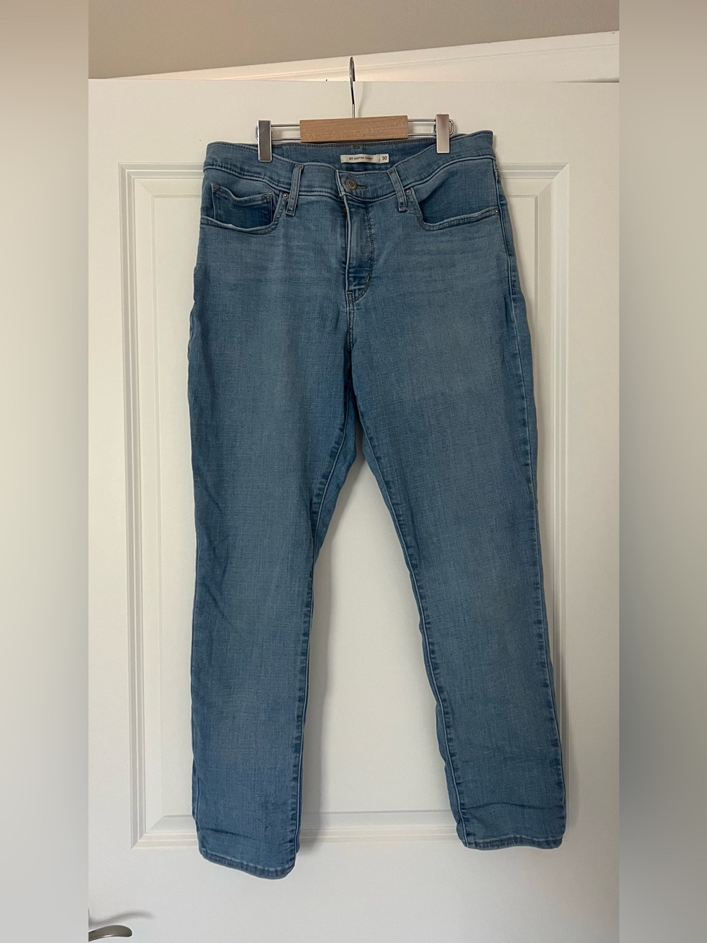 Levi Women’s Skinny Jeans